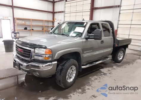 2006 GMC Sierra K2500 Heavy Duty from USA, damaged, VIN 1GTHK29U66E226151